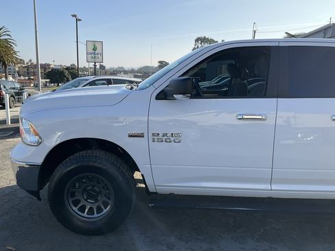 Used 2017 RAM 1500 Big Horn image 6