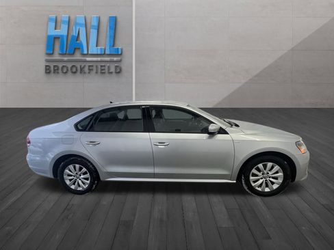 Used 2015 Volkswagen Passat 1.8T Wolfsburg Edition image 6