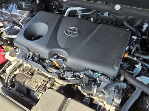 Certified 2025 Toyota RAV4 XLE image 18