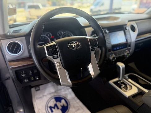 Used 2017 Toyota Tundra Limited image 16