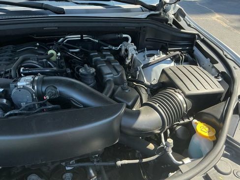 Used 2024 Dodge Durango GT AWD/4WD image 20