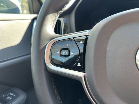 Certified 2025 Volvo V60 B5 Cross Country Plus image 27