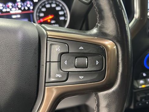 Used 2019 Chevrolet Silverado 1500 High Country w/ High Country Premium Package image 11