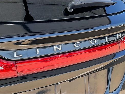 Used 2017 Lincoln MKC Select w/ Select Plus Package FWD image 30