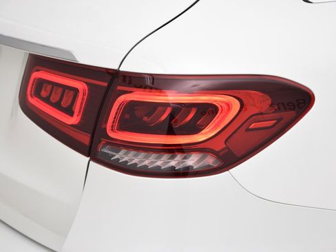 Used 2022 Mercedes-Benz GLC 300 image 14