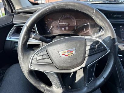 Used 2017 Cadillac XT5 Luxury