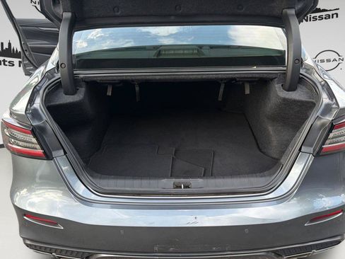 Used 2019 Nissan Maxima Platinum w/ Sport Mat Group FWD image 24