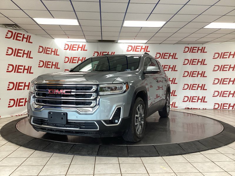 Used 2023 GMC Acadia SLT AWD/4WD image 3