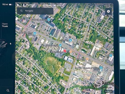 Used 2023 Tesla Model Y Performance image 18