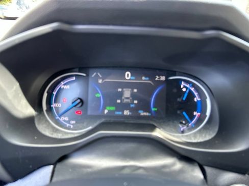 Used 2023 Toyota RAV4 XLE w/ Convenience Package AWD/4WD image 19