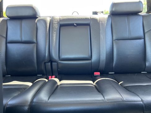 Used 2008 Chevrolet Silverado 3500 LT RWD image 21