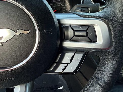 Used 2022 Ford Mustang Coupe image 27