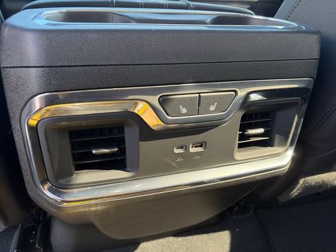 Used 2025 Chevrolet Silverado 2500 High Country w/ High Country Premium Package AWD/4WD image 11