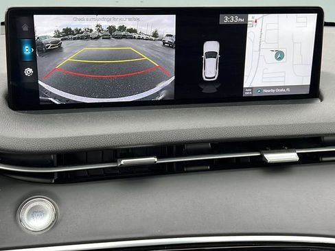 Certified 2025 Genesis GV70 2.5T AWD/4WD image 19
