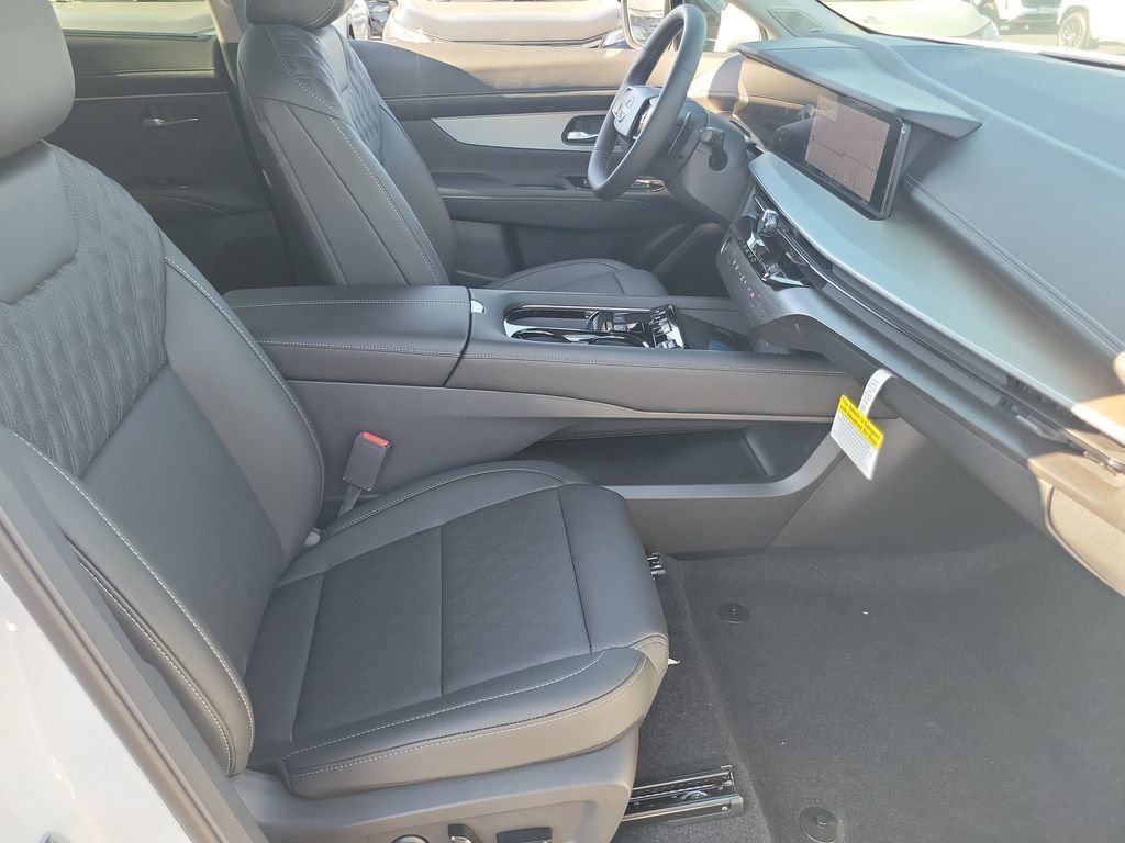 New 2026 Nissan Murano Platinum w/ Cargo Package AWD/4WD image 13