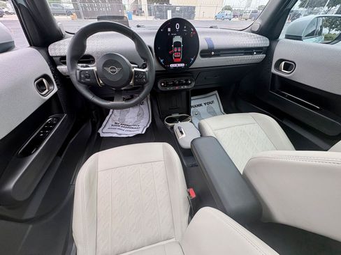 Used 2025 MINI Cooper S FWD image 7