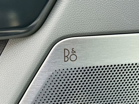 Used 2023 Ford F150 Limited image 19