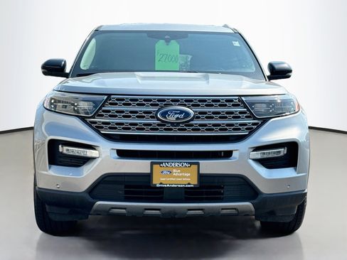 Certified 2022 Ford Explorer Limited w/ Equipment Group 301A AWD/4WD image 2