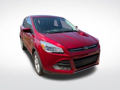 Used 2016 Ford Escape SE FWD image 8
