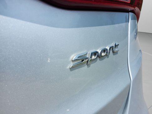 Used 2017 Hyundai Santa Fe Sport FWD image 29