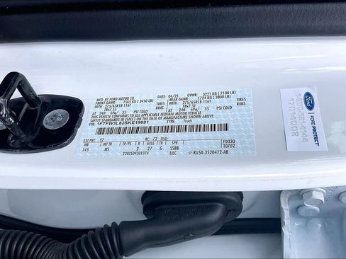 Certified 2025 Ford F150 XLT w/ Equipment Group 301A Standard AWD/4WD image 36