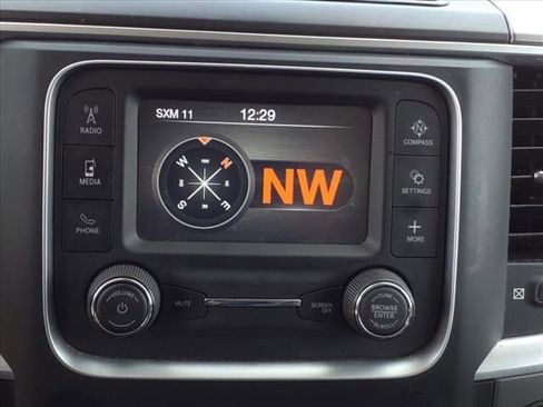 Used 2021 RAM 1500 Classic SLT RWD image 11