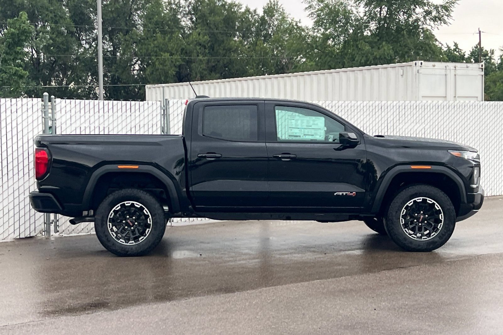 New 2026 GMC Canyon AT4 w/ Technology Plus Package AWD/4WD image 3