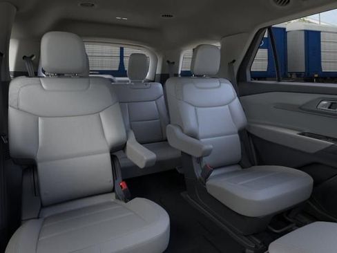 New 2026 Ford Explorer Active image 11