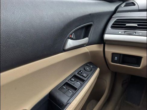 Used 2012 Honda Accord SE image 16