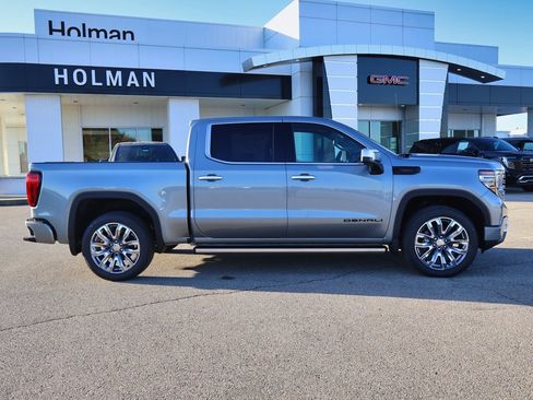 New 2026 GMC Sierra 1500 Denali image 2