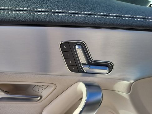 Used 2025 Mercedes-Benz CLA 250 CLA 250 image 18