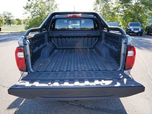 Used 2025 GMC Canyon AT4 w/ Nightfall Edition image 10