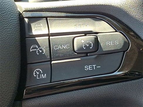 Used 2024 RAM ProMaster 2500 w/ Safety Group image 17