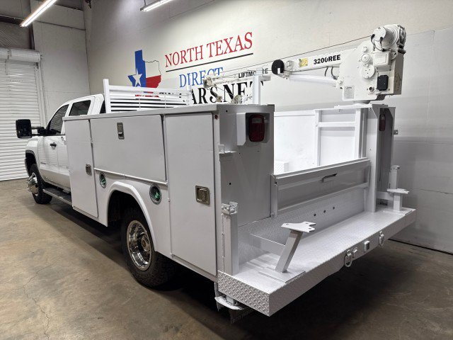Used 2019 GMC Sierra 3500 4x4 Crew Cab w/ Sierra Convenience Package image 8