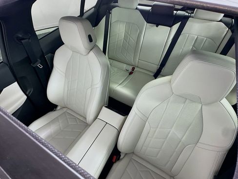 Used 2025 BMW i5 eDrive40i w/ M Sport Package image 22