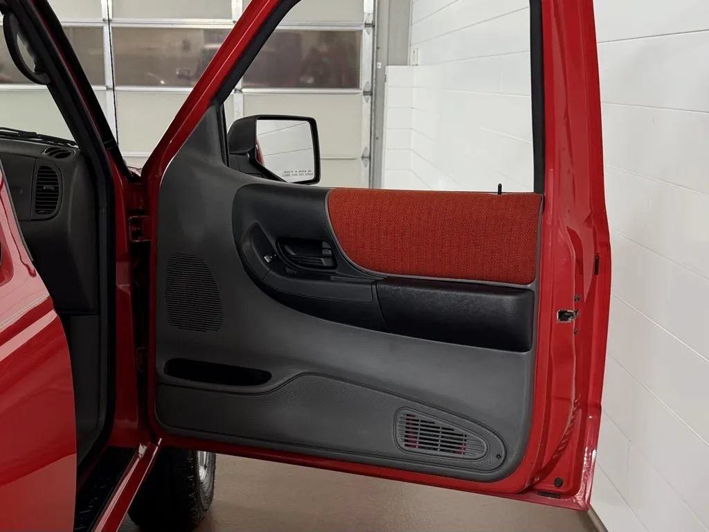 Used 2011 Ford Ranger XLT AWD/4WD image 26