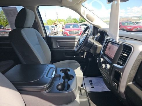 Used 2022 RAM 1500 Classic SLT w/ Electronics Convenience Group image 21