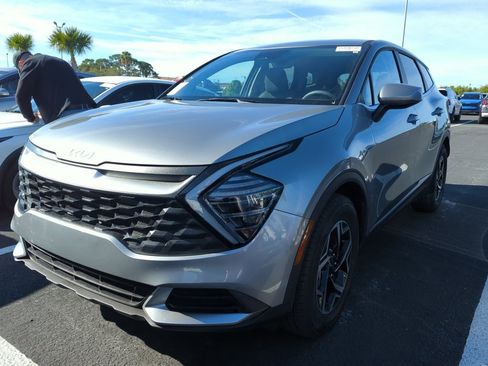 Certified 2025 Kia Sportage LX image 5