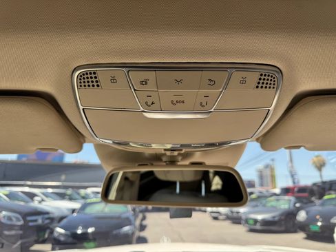 Used 2015 Mercedes-Benz S 550 4MATIC Sedan image 30
