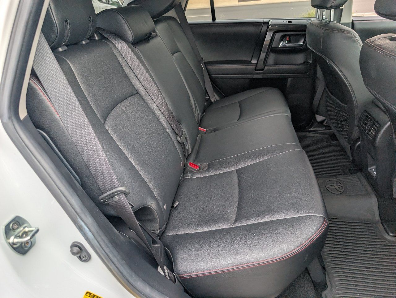 Used 2024 Toyota 4Runner TRD Off-Road Premium w/ Off Road Premium Plus Package AWD/4WD image 5