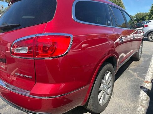 Used 2014 Buick Enclave Leather w/ Trailering Provision Package FWD image 9
