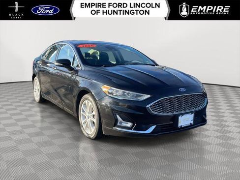 Used 2020 Ford Fusion Energi Titanium image 1