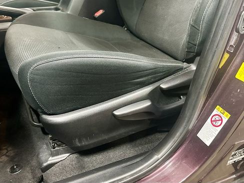 Used 2018 Toyota RAV4 XLE FWD image 20