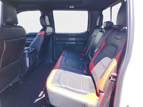 Used 2019 Ford F150 Lariat w/ Equipment Group 502A Luxury AWD/4WD image 15