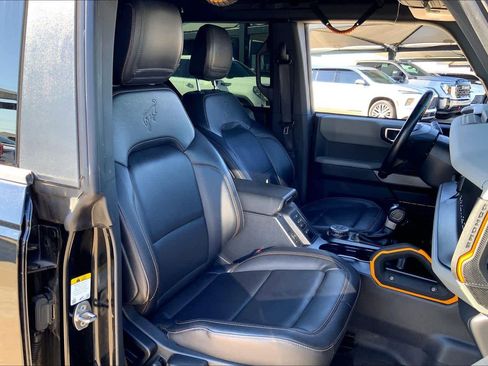 Used 2022 Ford Bronco Badlands AWD/4WD image 9