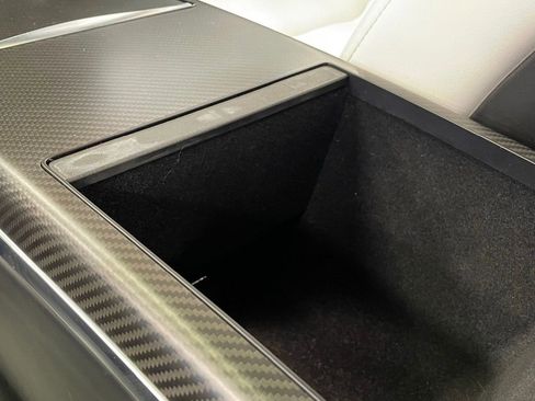 Used 2022 Tesla Model X Plaid image 50