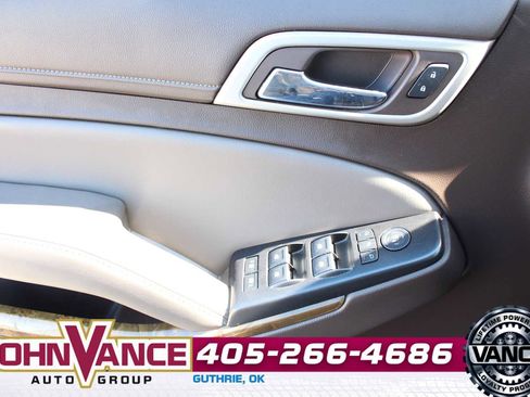 Used 2017 GMC Yukon Denali image 30