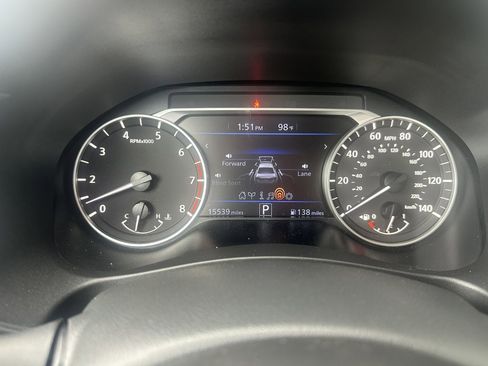 Used 2023 Nissan Altima 2.5 SR image 27