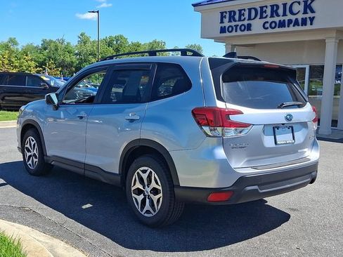 Certified 2024 Subaru Forester Premium AWD/4WD image 4