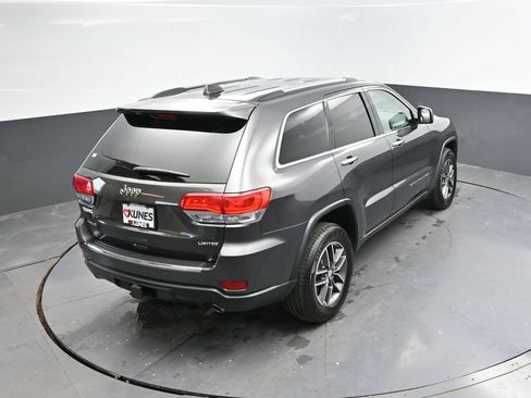 Used 2017 Jeep Grand Cherokee Limited w/ Trailer Tow Group IV AWD/4WD image 31